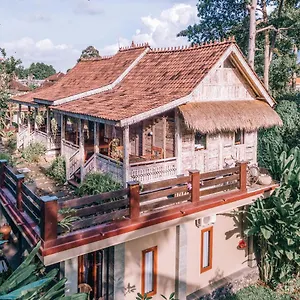 Umah Kayu Ubud (Bali)