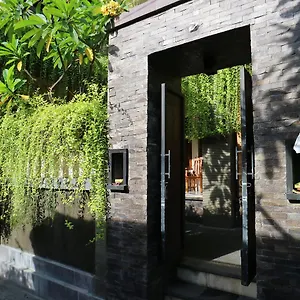 ** Guest house 3 Mertha Indonesia