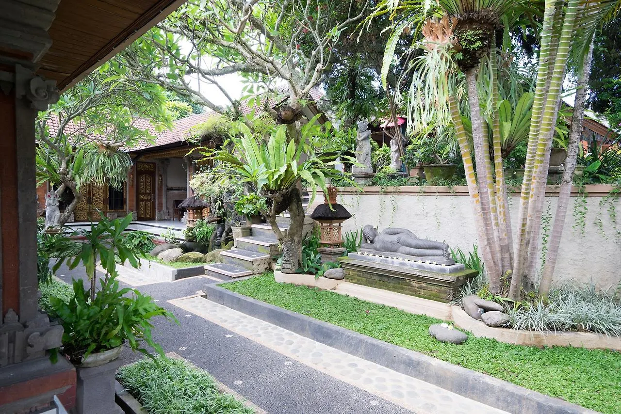 Nuaja Balinese Guest House Ubud   Ubud (Bali)